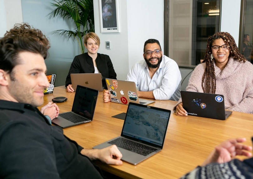 提升海外網(wǎng)站訪客流量有哪些技巧？