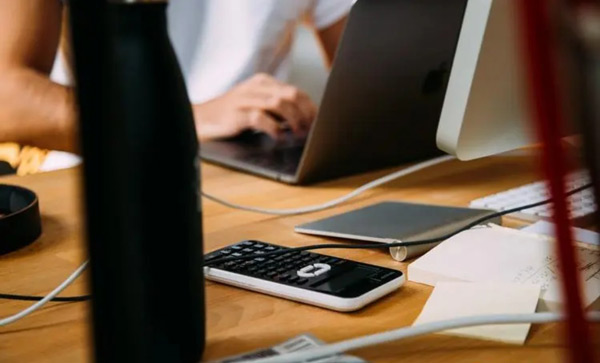 外貿(mào)獨立站怎么做免費流量？