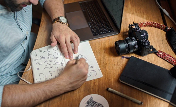 獨(dú)立站的域名和服務(wù)器為什么一定自己買？